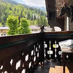 Πανσιόν Villakraft 3*